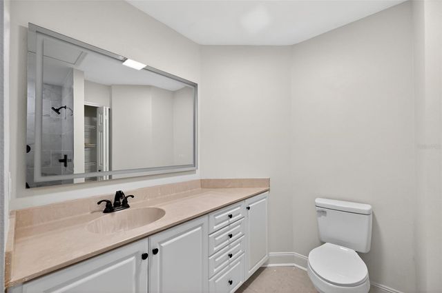 5812 RED CEDAR LANE, Tampa, FL 33625