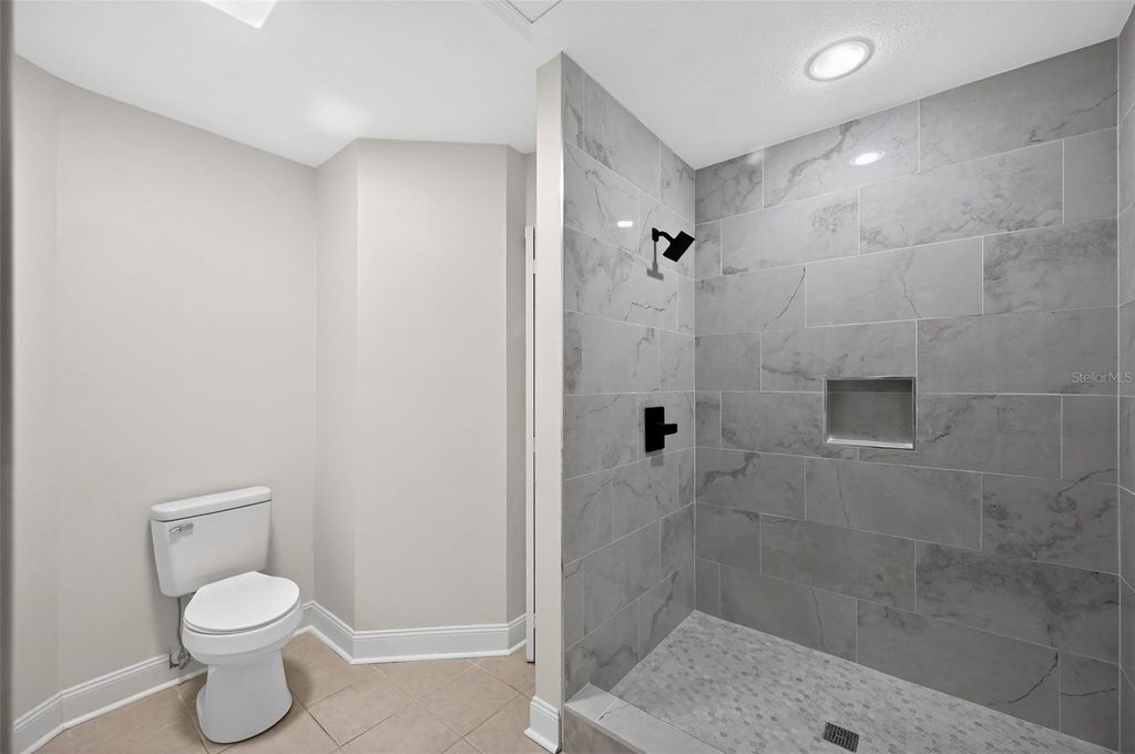 Image 21 of property listing at 5812 RED CEDAR LANE, Tampa, FL 33625