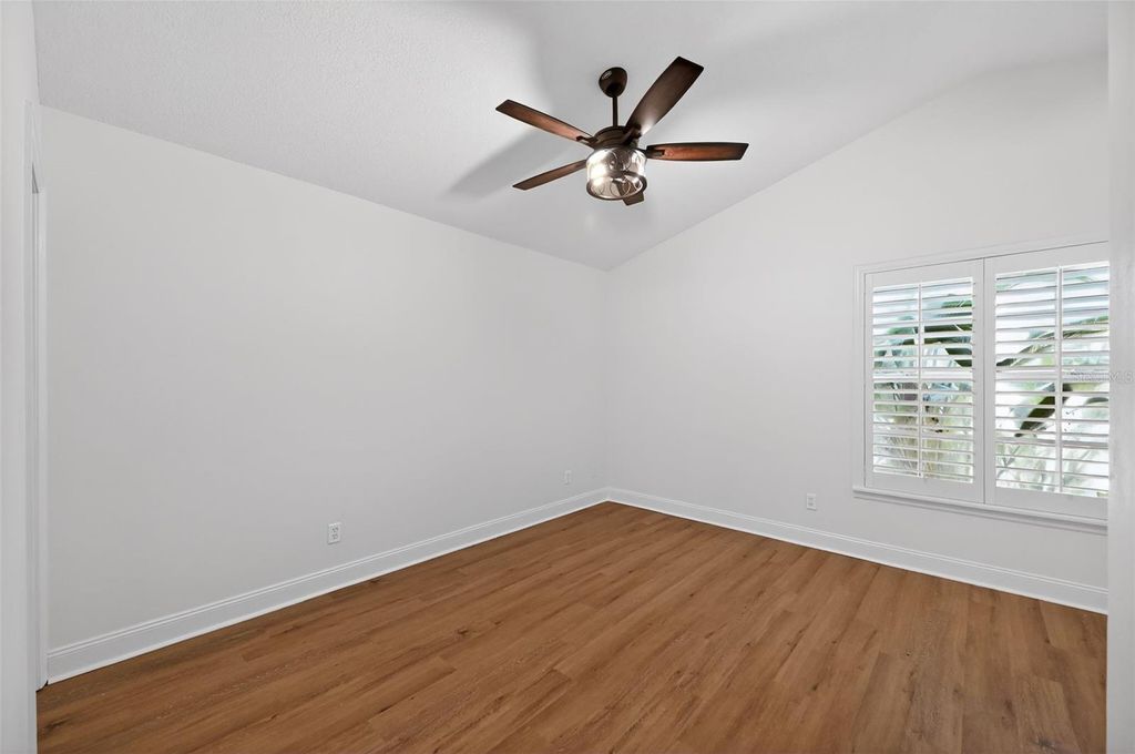 Image 22 of property listing at 5812 RED CEDAR LANE, Tampa, FL 33625