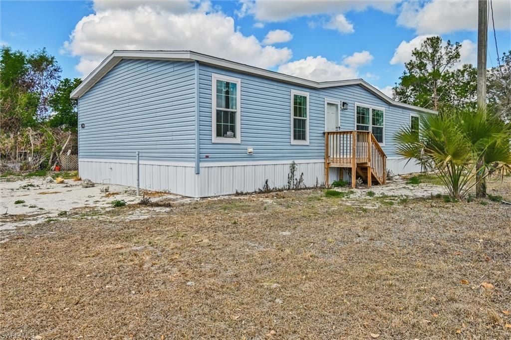1770 Tucker LN, NORTH FORT MYERS, FL 33917 — exterior