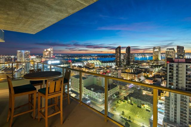 800 The Mark Ln 2801, San Diego, CA 92101