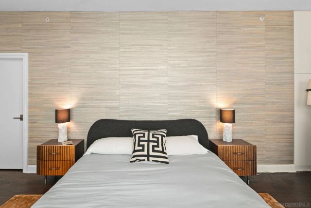 800 The Mark Ln 2801, San Diego, CA 92101