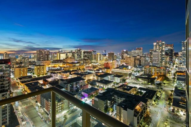 800 The Mark Ln 2801, San Diego, CA 92101