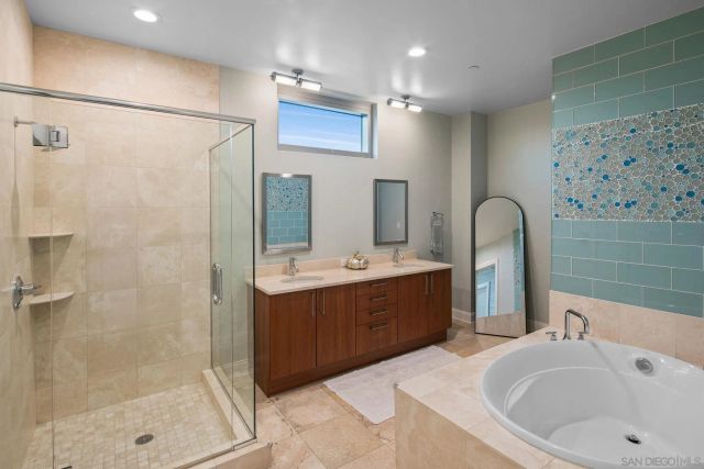 800 The Mark Ln 2801, San Diego, CA 92101