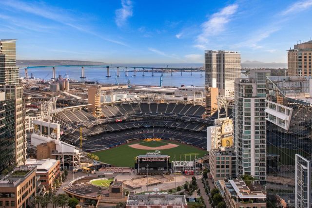 800 The Mark Ln 2801, San Diego, CA 92101