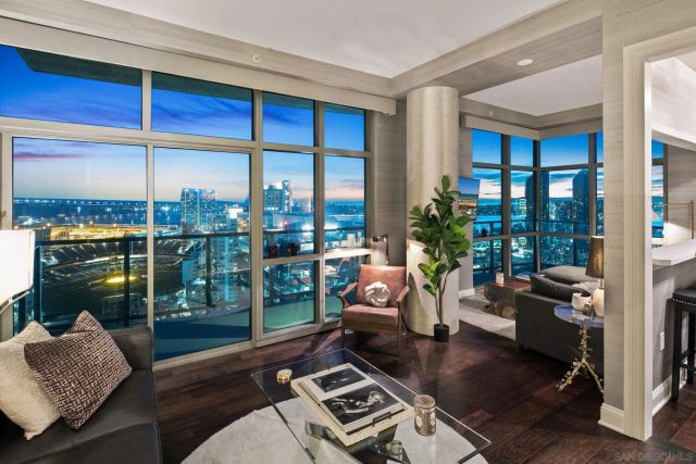 800 The Mark Ln 2801, San Diego, CA 92101