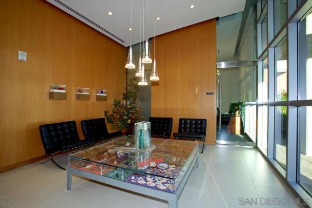 800 The Mark Ln 2801, San Diego, CA 92101