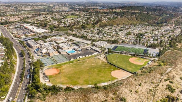 23992 Via La Coruna, Mission Viejo, CA 92691