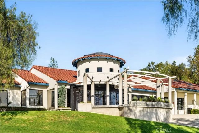 23992 Via La Coruna, Mission Viejo, CA 92691