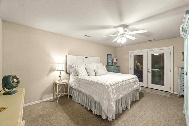 1528 Legend Trail Drive A, Lawrence, KS 66047