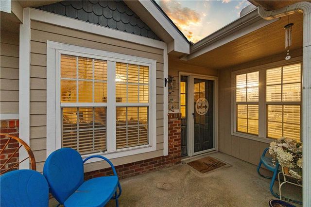 1528 Legend Trail Drive A, Lawrence, KS 66047