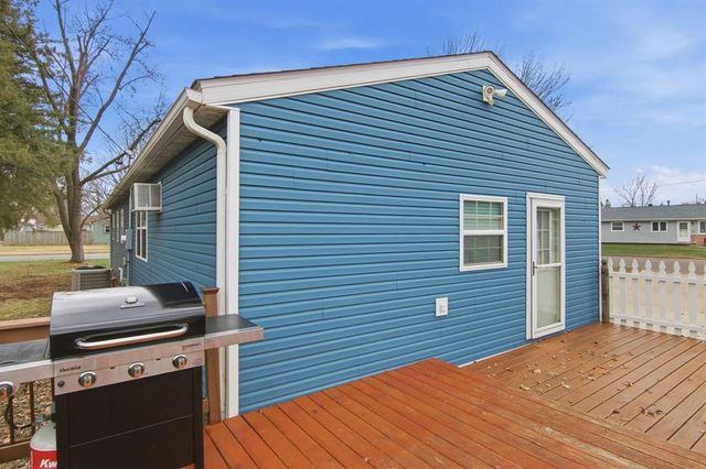 211 11th Street, Altoona, WI 54720