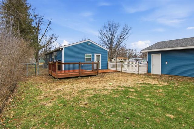 211 11th Street, Altoona, WI 54720