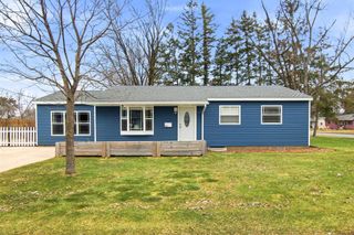 211 11th Street, Altoona, WI 54720