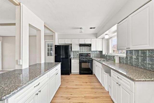 8002 Delwin Street, Houston, TX 77034