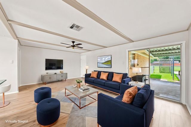 8002 Delwin Street, Houston, TX 77034