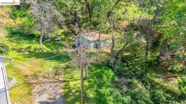 18589 Rozier Ave, Tuolumne, CA 95379