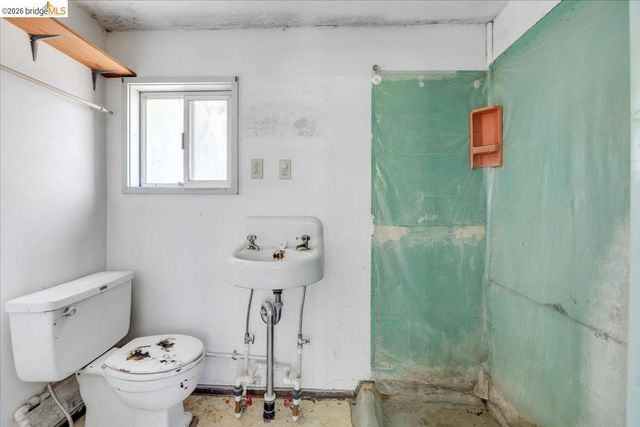 18589 Rozier Ave, Tuolumne, CA 95379