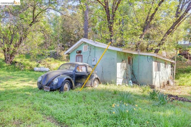 18589 Rozier Ave, Tuolumne, CA 95379