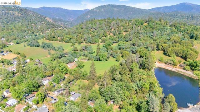 18589 Rozier Ave, Tuolumne, CA 95379