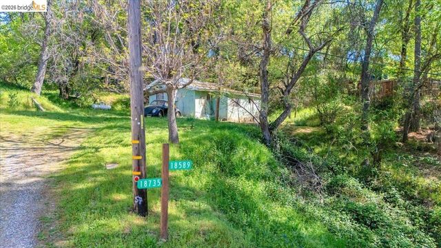 18589 Rozier Ave, Tuolumne, CA 95379