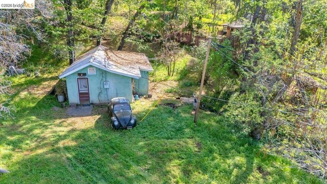 18589 Rozier Ave, Tuolumne, CA 95379