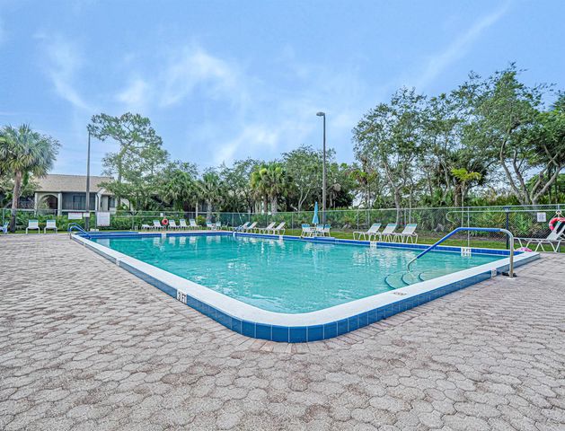 1605 SW Silver Pine Way, Palm City, FL 34990
