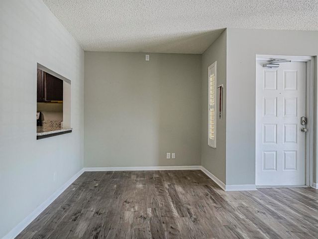 1605 SW Silver Pine Way, Palm City, FL 34990