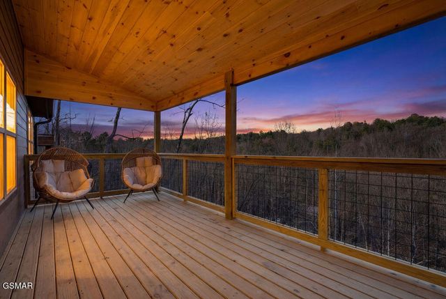 1559 Sky View Drive, Sevierville, TN 37876