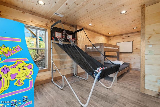 1559 Sky View Drive, Sevierville, TN 37876