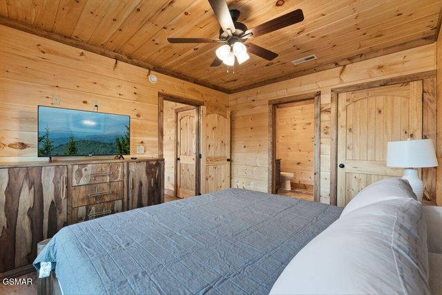 1559 Sky View Drive, Sevierville, TN 37876