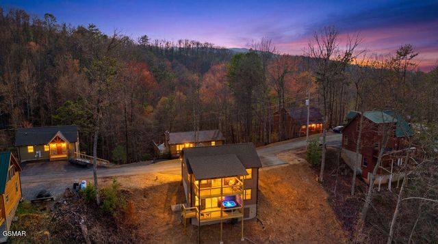 1559 Sky View Drive, Sevierville, TN 37876