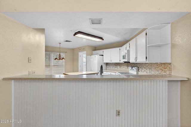 4861 E HOBART Street, Mesa, AZ 85205