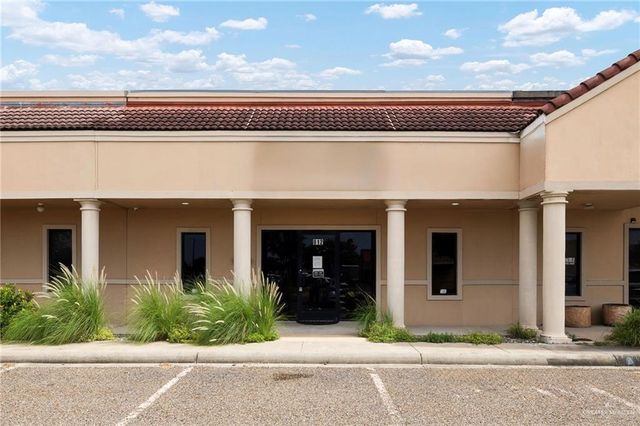 812 Del Oro Lane 5, Pharr, TX 78577