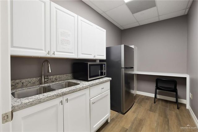 812 Del Oro Lane 5, Pharr, TX 78577