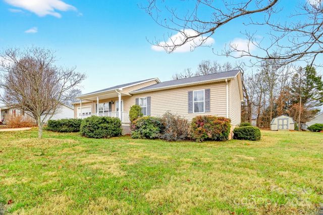 4 Plaza Drive, Granite Falls, NC 28630