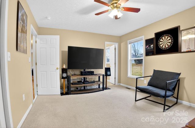 4 Plaza Drive, Granite Falls, NC 28630