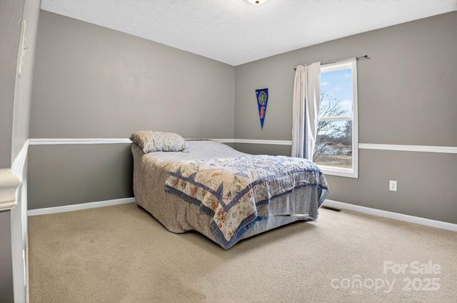 4 Plaza Drive, Granite Falls, NC 28630