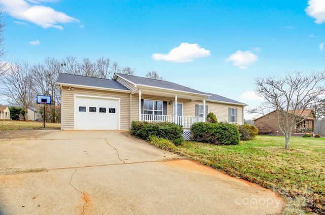 4 Plaza Drive, Granite Falls, NC 28630