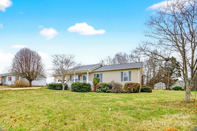 4 Plaza Drive, Granite Falls, NC 28630