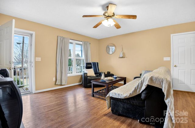 4 Plaza Drive, Granite Falls, NC 28630