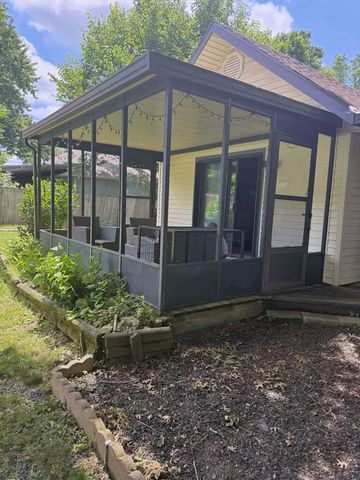 1101 April Drive, Ozark, MO 65721