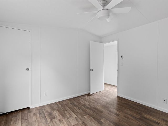 146 Deerwood Lane, Springtown, TX 76082