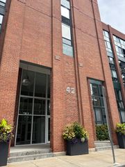 42 8th Street 1501, Boston, MA 02129