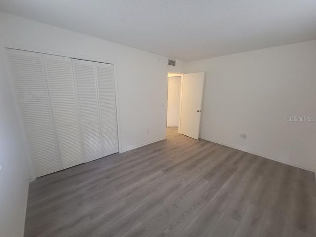 11411 PIKE COURT 4, New Port Richey, FL 34654