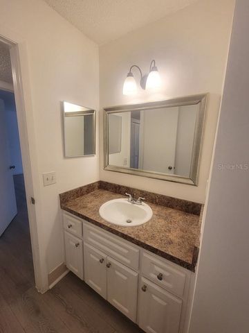 11411 PIKE COURT 4, New Port Richey, FL 34654