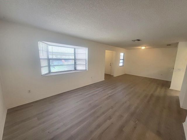 11411 PIKE COURT 4, New Port Richey, FL 34654