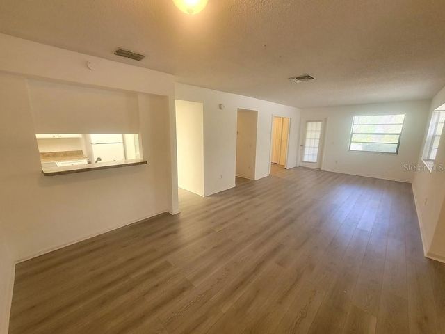 11411 PIKE COURT 4, New Port Richey, FL 34654