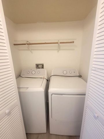 11411 PIKE COURT 4, New Port Richey, FL 34654