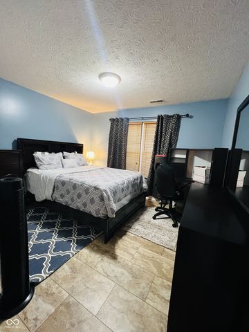 12236 Quarterback Lane, Fishers, IN 46037